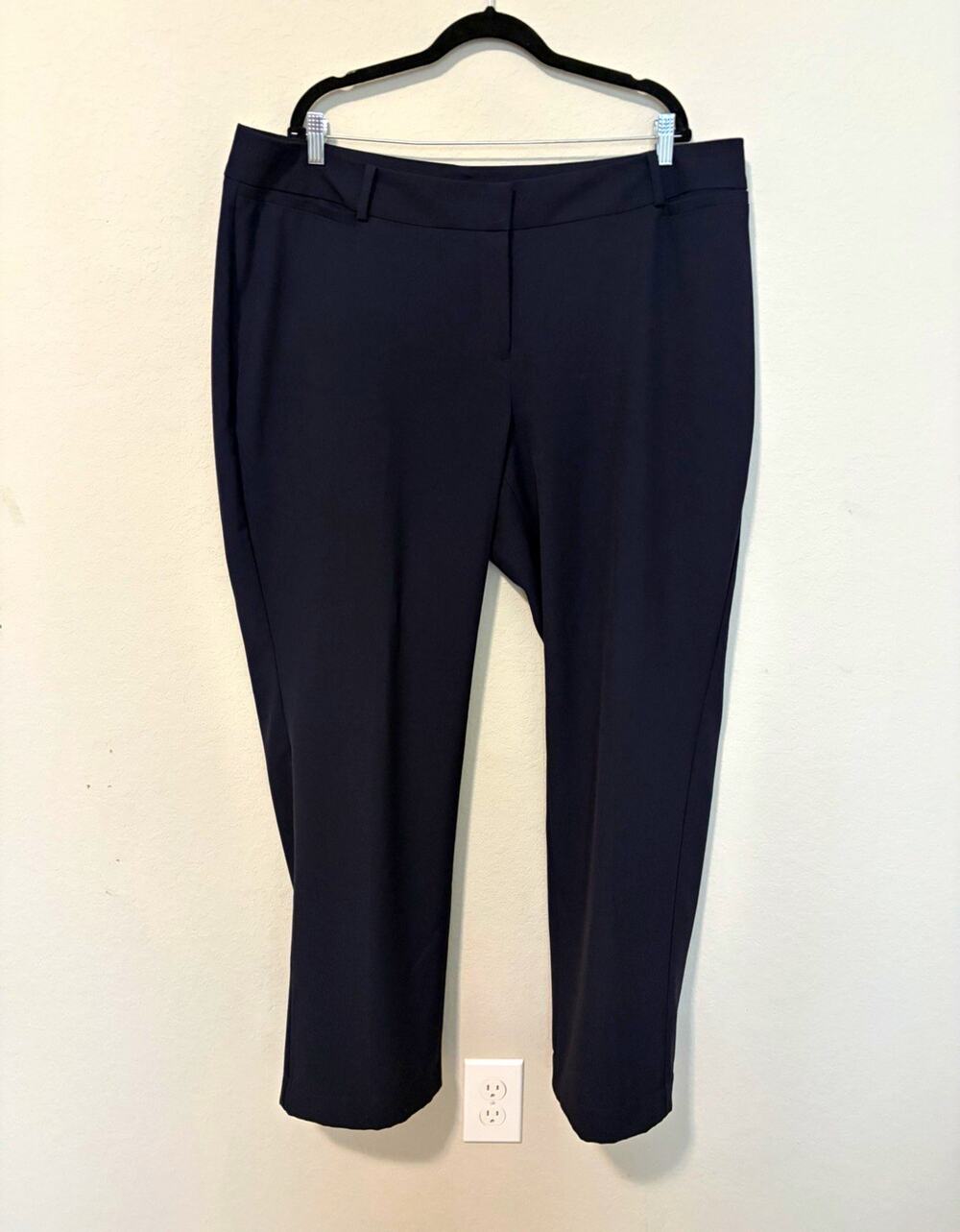 NWOT Lane Bryant Women's Navy Blue Dress Pants Tall 20 Straight Leg Pockets Knit